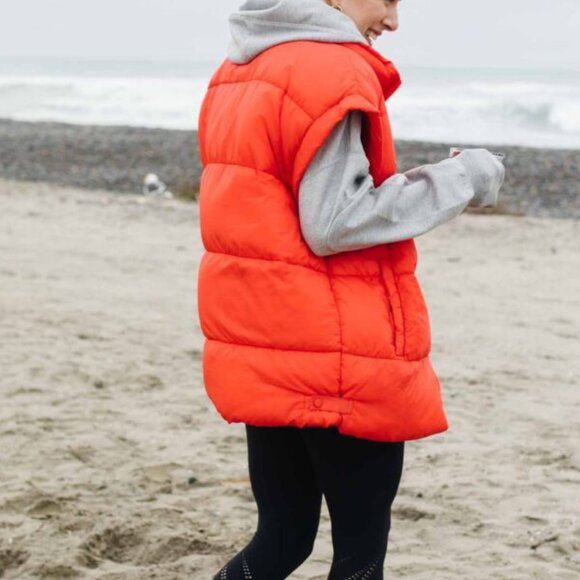 Free People In a Bubble Puffer Vest - Picture 4 of 8